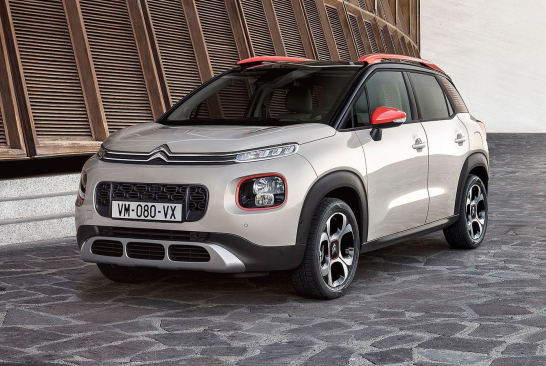 enoikiazomena_aftokinita_veria_viva_van_rentals_c3_aircross 