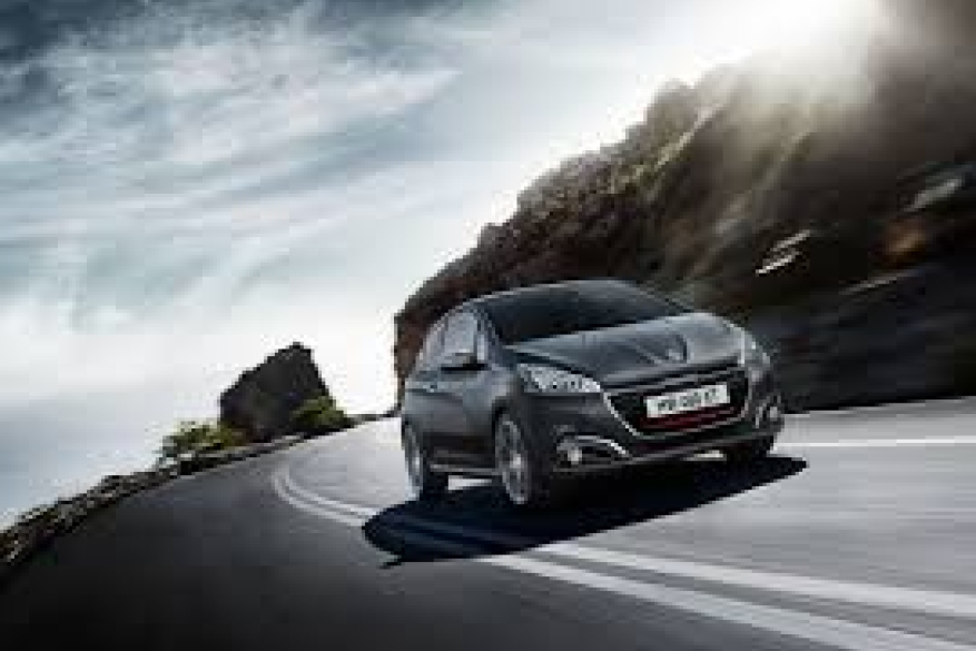 enoikiazomena_aftokinita_veria_rent_a_car_viva_van_rentals_peugeot_208