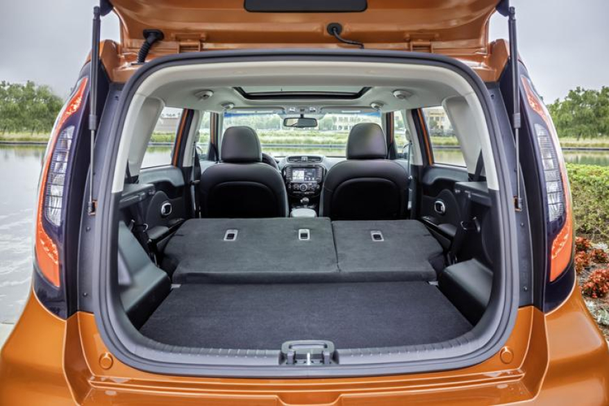 rent_a_car_veria_viva_van_rentals_kia_soul